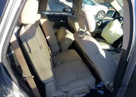 2020 Dodge Journey Se Value z USA, uszkodzony, nr VIN 3C4PDCAB1LT279020